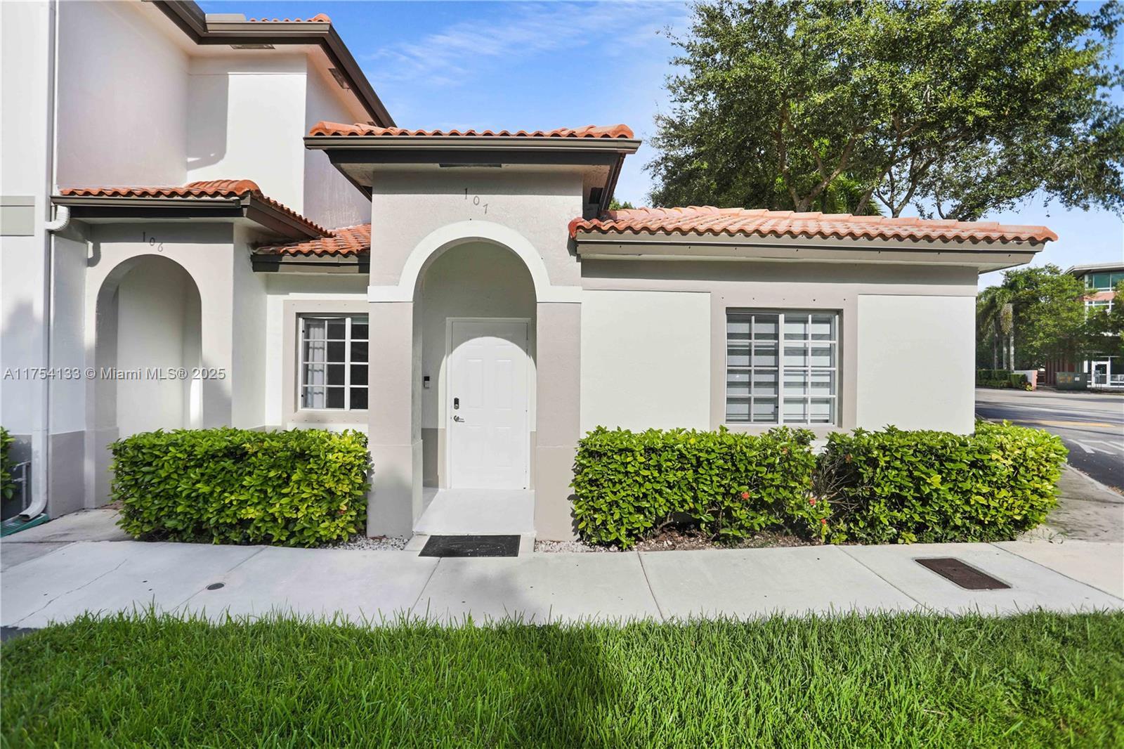 Picture of 8440 SW 150Th Ave # 7, Miami, FL 33193