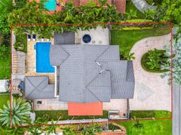 Picture of 10298 NW 130Th St, Hialeah Gardens, FL 33018