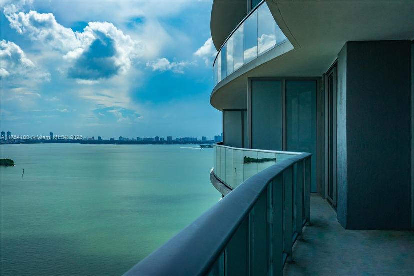 Picture of 488 NE 18 St # 1809, Miami FL 33132