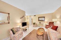 Picture of 1747 Rodman St # 207, Hollywood, FL 33020