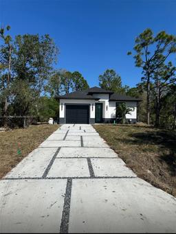 Picture of 27152 Chulavista Dr, Punta Gorda, FL 33955