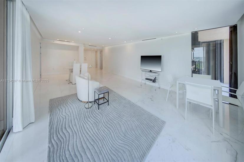 Picture of 10175 Collins Ave # 1106, Bal Harbour FL 33154