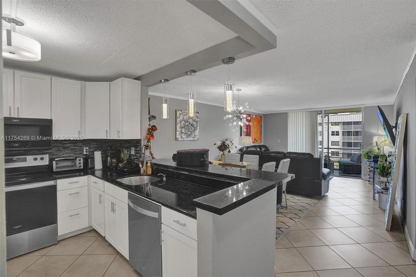 Picture of 3750 NE 170Th St # 300, North Miami Beach FL 33160