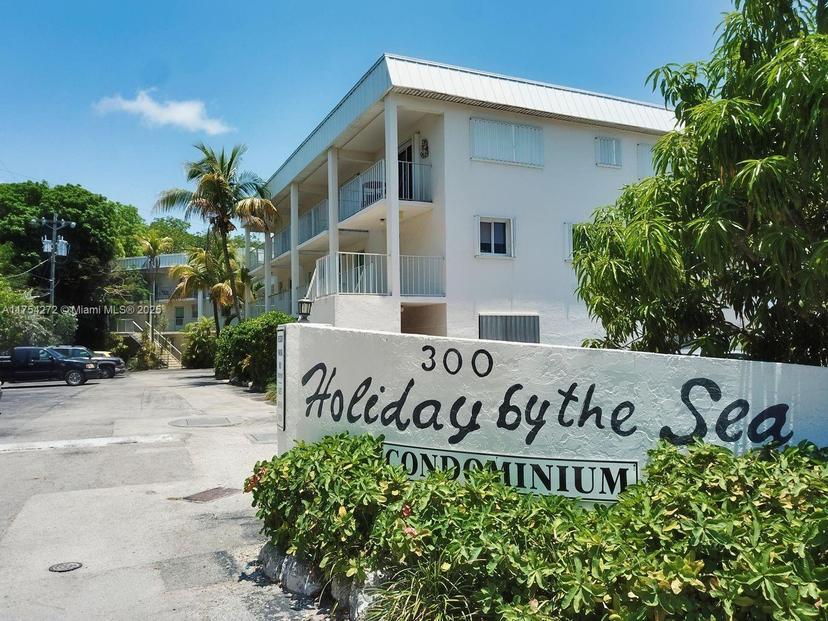 Picture of 300 Ocean Drive # 22, Key Largo FL 33037