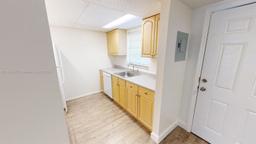 Picture of 300 Ocean Drive # 22, Key Largo, FL 33037