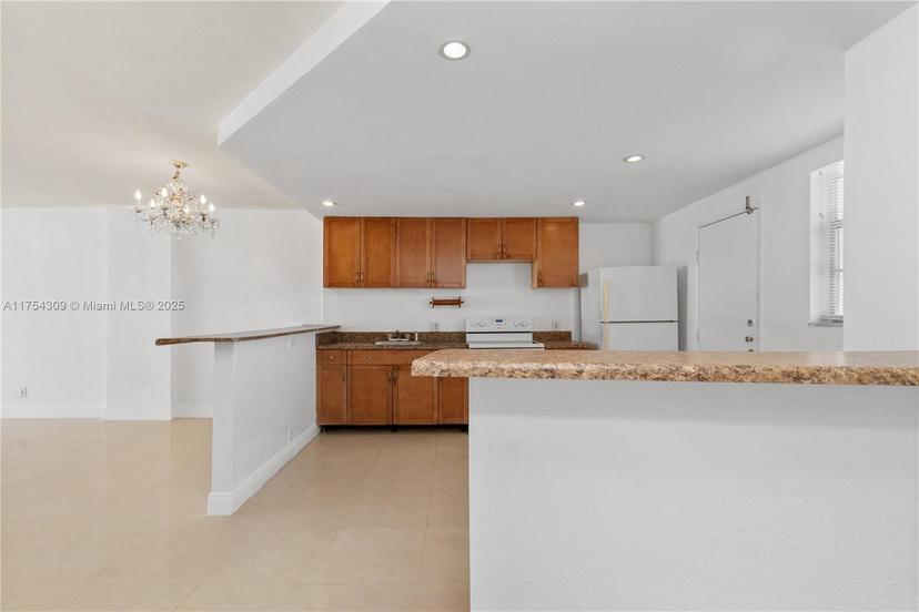 Picture of 3545 NE 166Th St # 807, North Miami Beach FL 33160