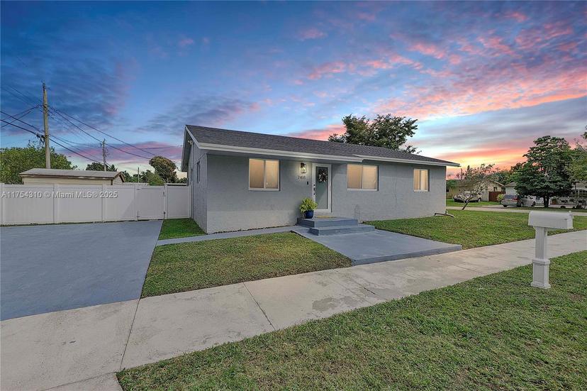 Picture of 7491 Simms St, Hollywood FL 33024