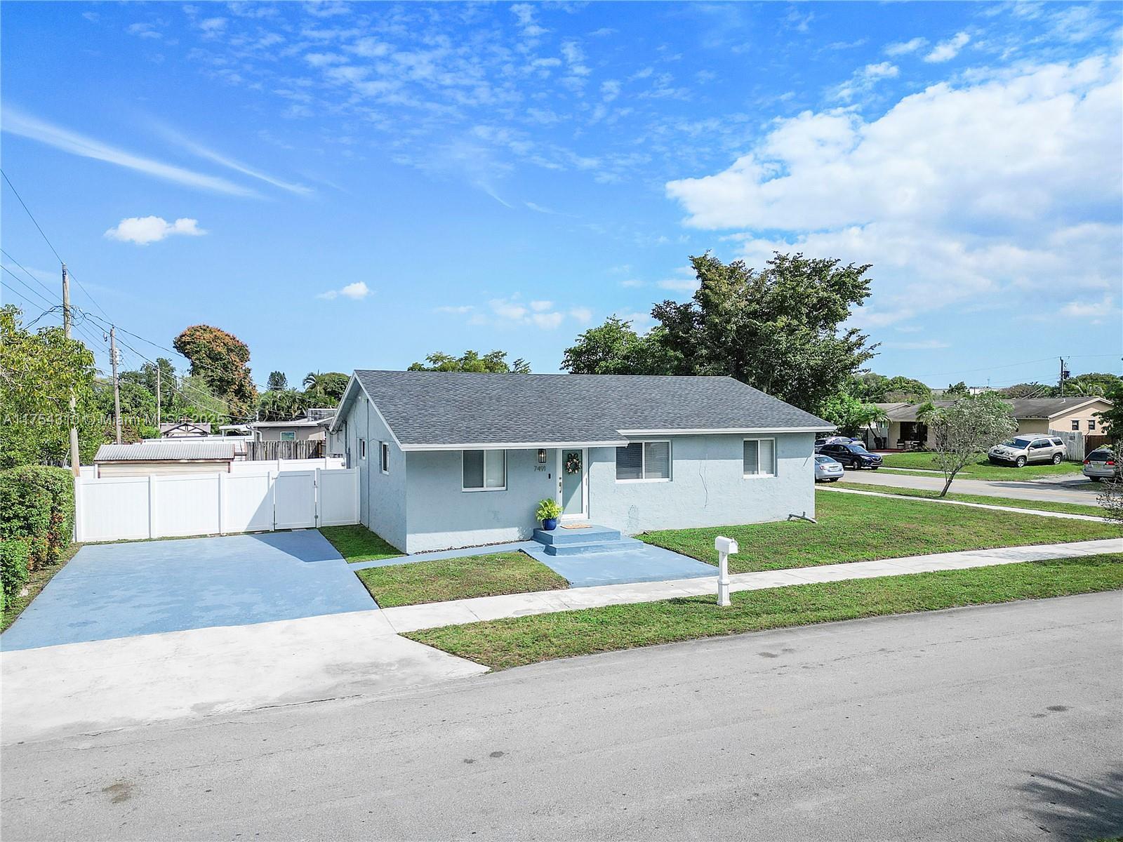 Picture of 7491 Simms St, Hollywood, FL 33024