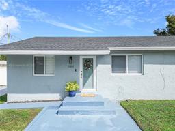 Picture of 7491 Simms St, Hollywood, FL 33024