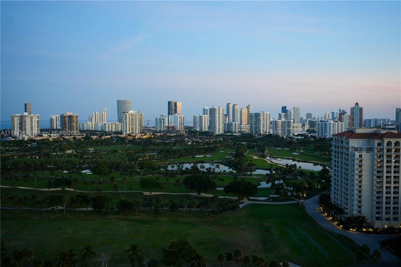 Picture of 20335 W Country Club Dr # 2608, Aventura FL 33180