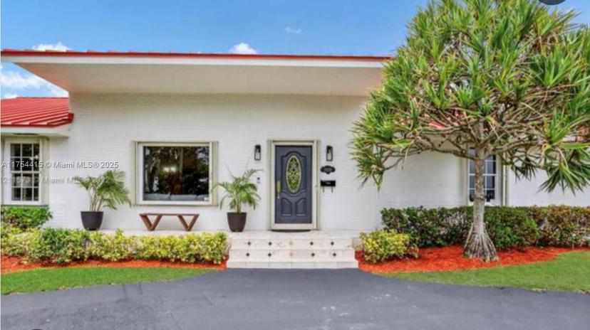 Picture of 15030 SW 89Th Ave, Palmetto Bay FL 33176