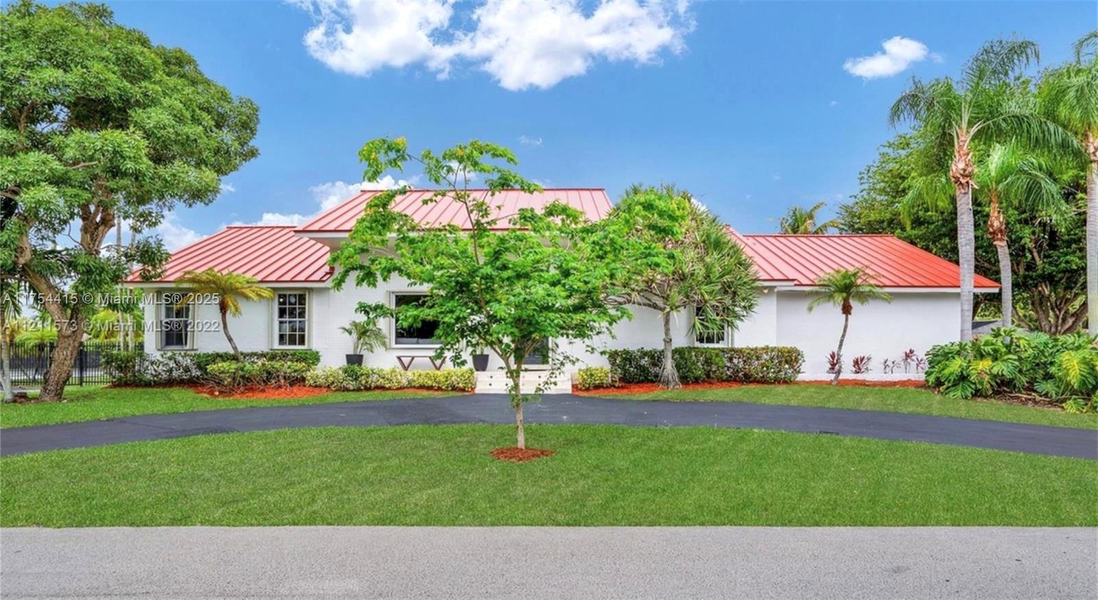 Picture of 15030 SW 89Th Ave, Palmetto Bay, FL 33176