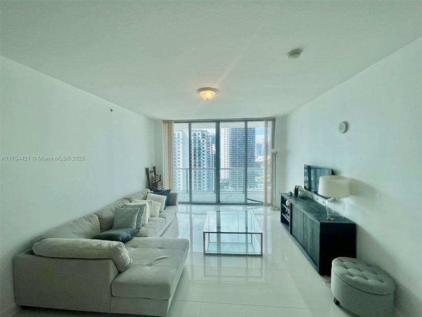 Picture of 1111 SW 1St Ave # 3223, Miami FL 33130