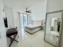Picture of 1111 SW 1St Ave # 3223, Miami, FL 33130