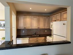 Picture of 389 Grantham F # 389, Deerfield Beach, FL 33442