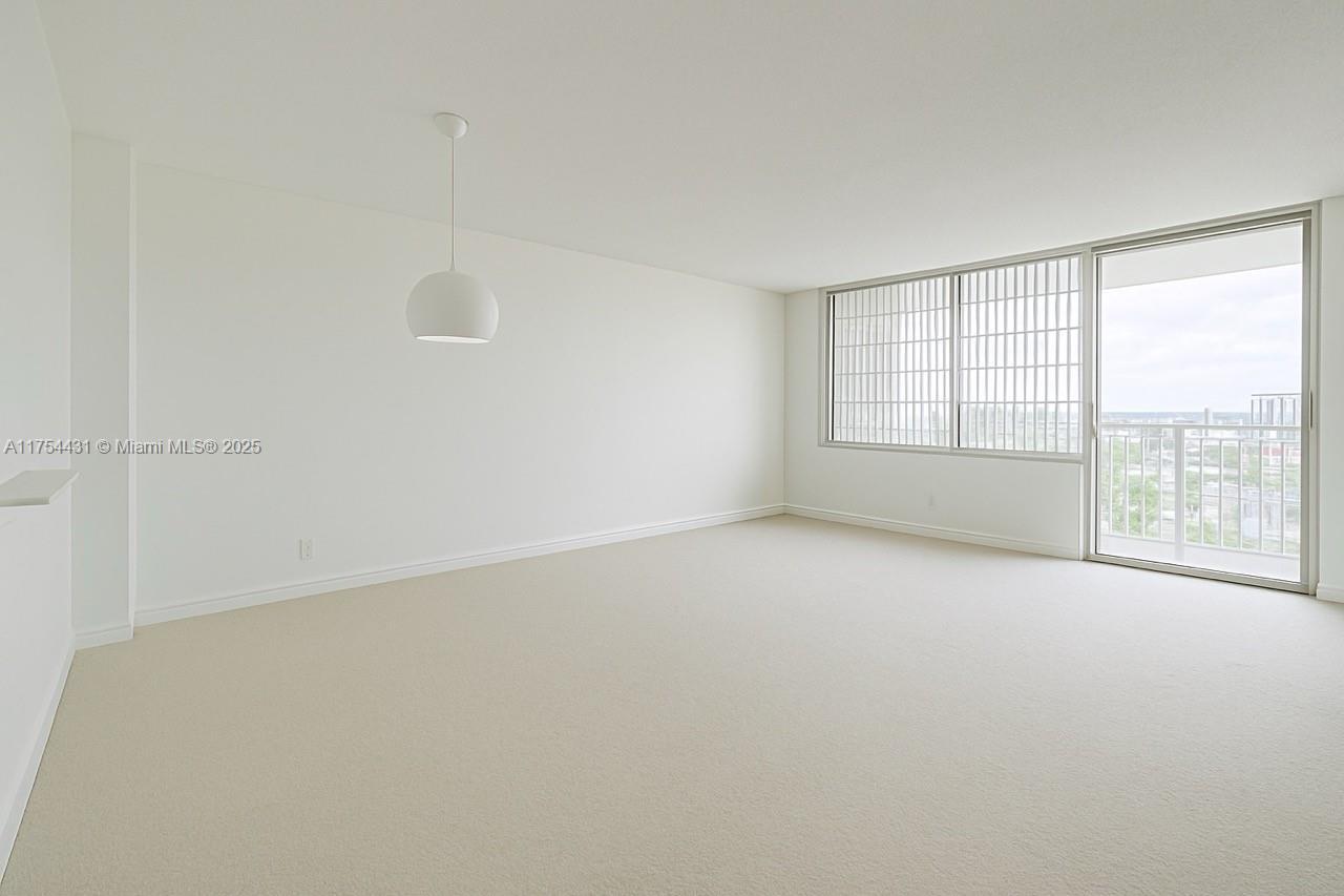 Picture of 2150 Sans Souci Blvd # A1008, North Miami, FL 33181