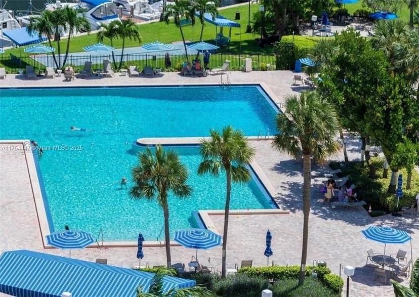 Picture of 500 Three Islands Blvd # 109, Hallandale Beach FL 33009