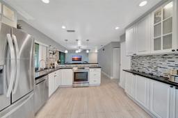 Picture of 13456 SW 108Th St Cir N, Miami, FL 33186