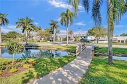 Picture of 7260 Kinghurst Dr # 604, Delray Beach, FL 33446
