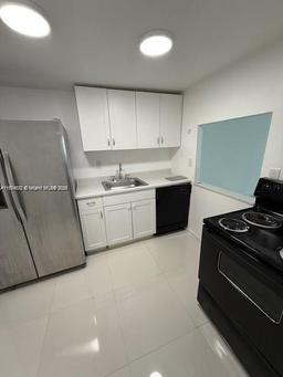 Picture of 851 Three Islands Blvd # 116, Hallandale Beach, FL 33009