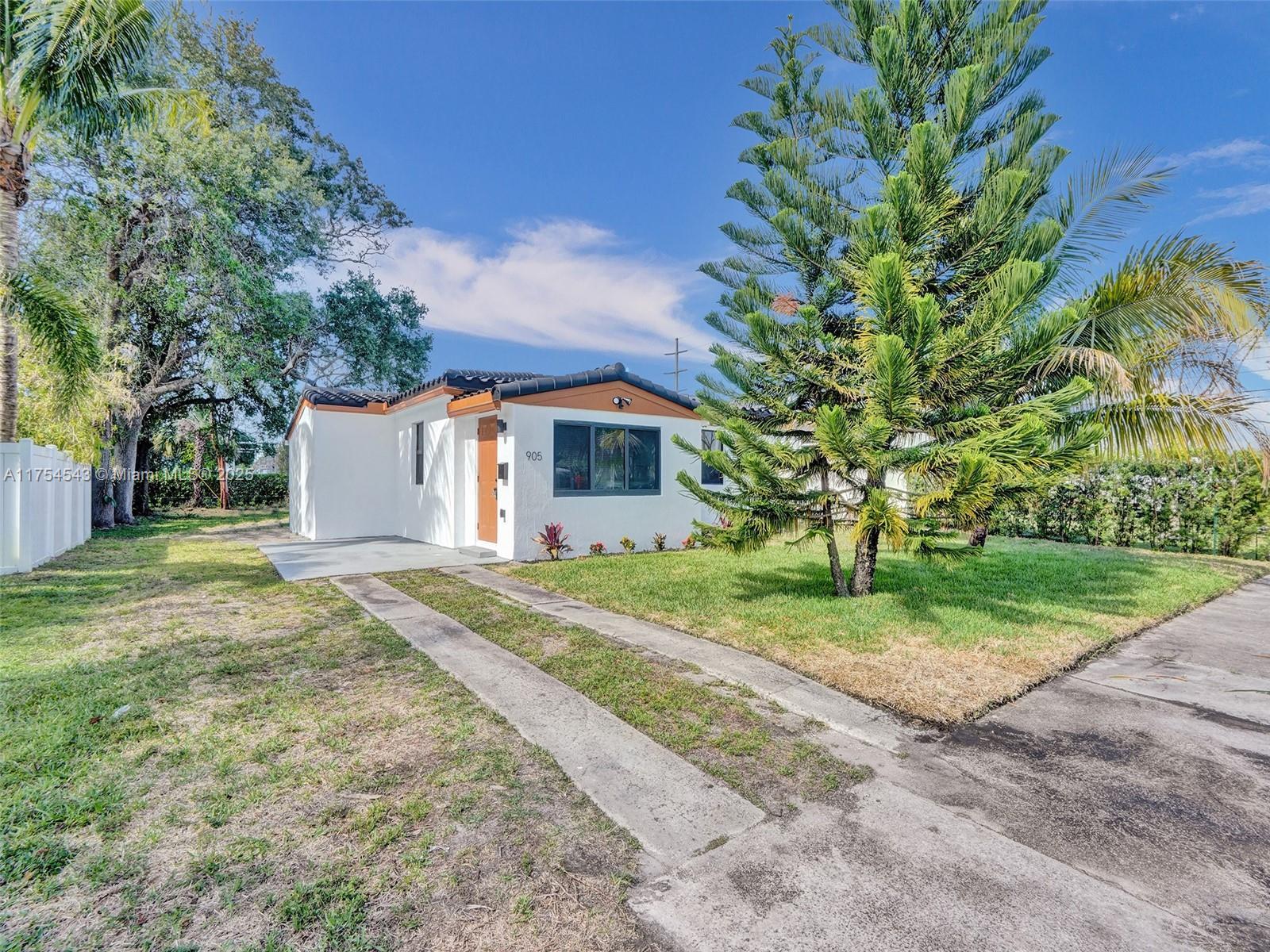 Picture of 905 SW 22Nd St, Fort Lauderdale, FL 33315