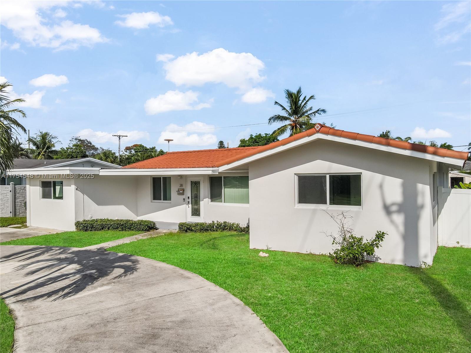 Picture of 28 SW 9Th Ave, Boca Raton, FL 33486
