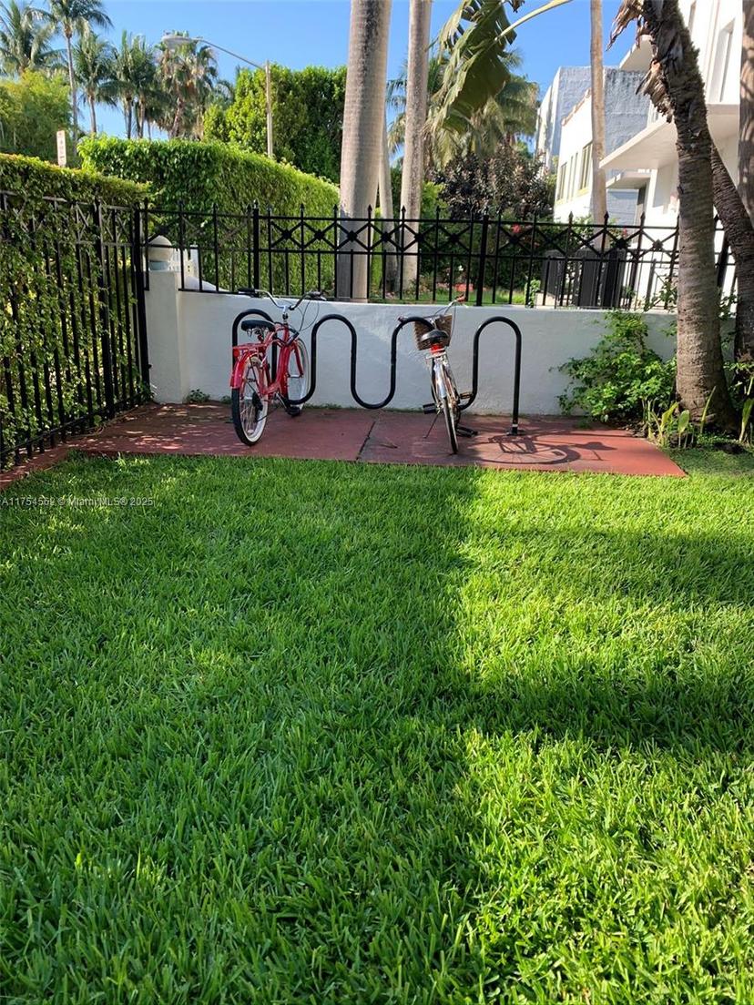 Picture of 828 Euclid Ave # 10, Miami Beach FL 33139