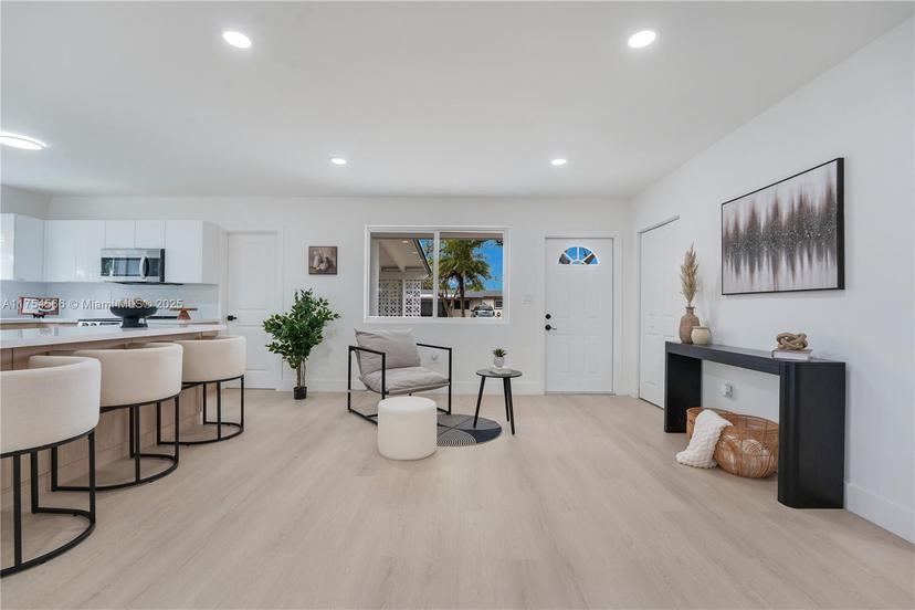 Picture of 9550 Bahama Dr, Cutler Bay FL 33189