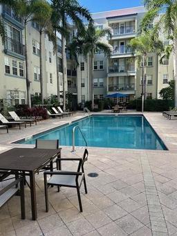 Picture of 533 NE 3Rd Ave # 404, Fort Lauderdale, FL 33301
