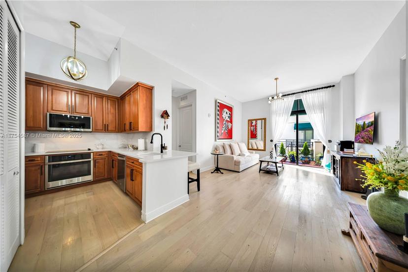 Picture of 1805 Ponce De Leon Blvd # 812, Coral Gables FL 33134
