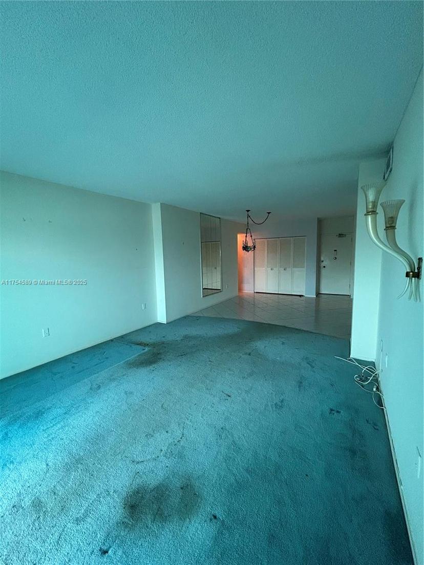 Picture of 500 Bayview Dr, Sunny Isles Beach FL 33160