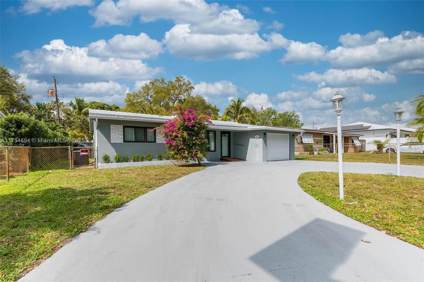 Picture of 4521 SW 25Th Ter, Dania Beach FL 33312