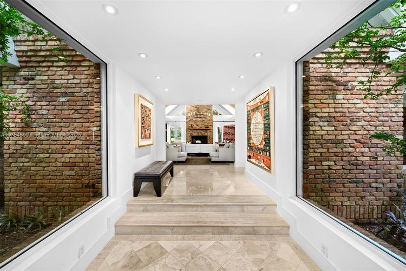 Picture of 9000 Arvida Dr, Coral Gables FL 33156