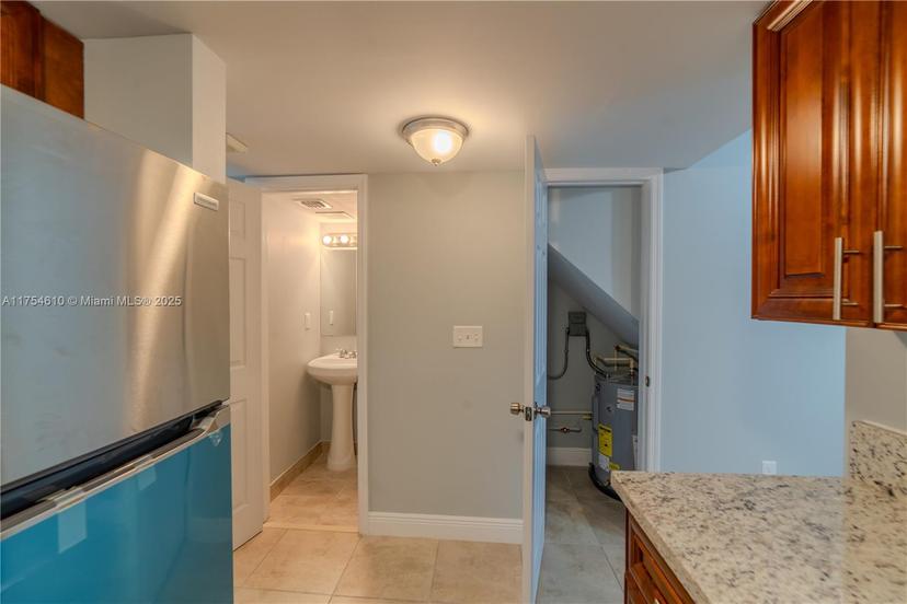 Picture of 1955 NW 5Th Pl # 13, Miami FL 33136