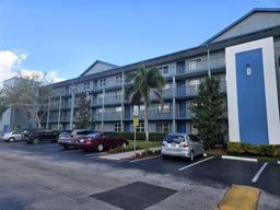 Picture of 1501 SW 134Th Way # 209D, Pembroke Pines, FL 33027