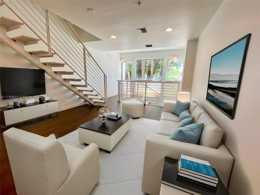 Picture of 1600 Michigan Ave # 8, Miami Beach FL 33139
