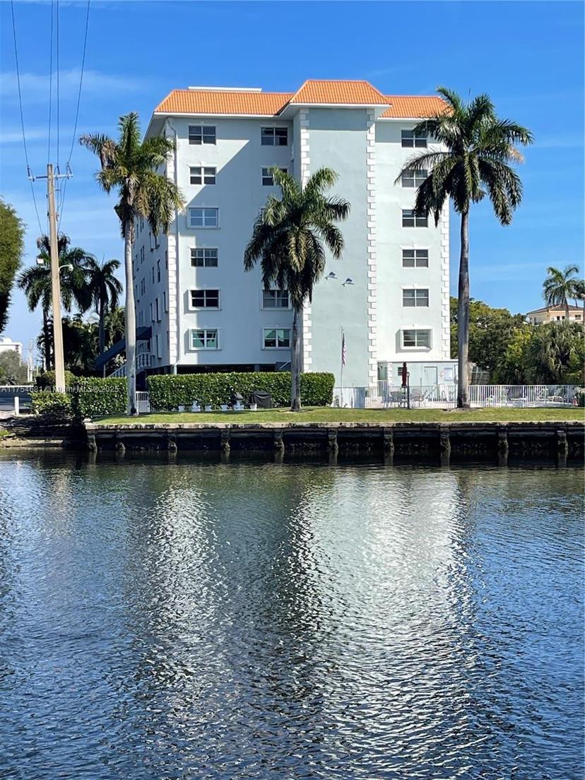 Picture of 1881 Middle River Dr. # 402, Fort Lauderdale FL 33305