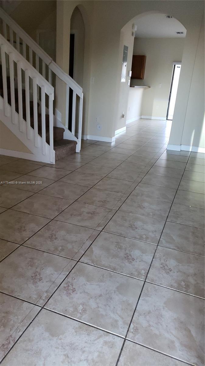 Picture of 3544 W 88Th Ter # 1, Hialeah FL 33018