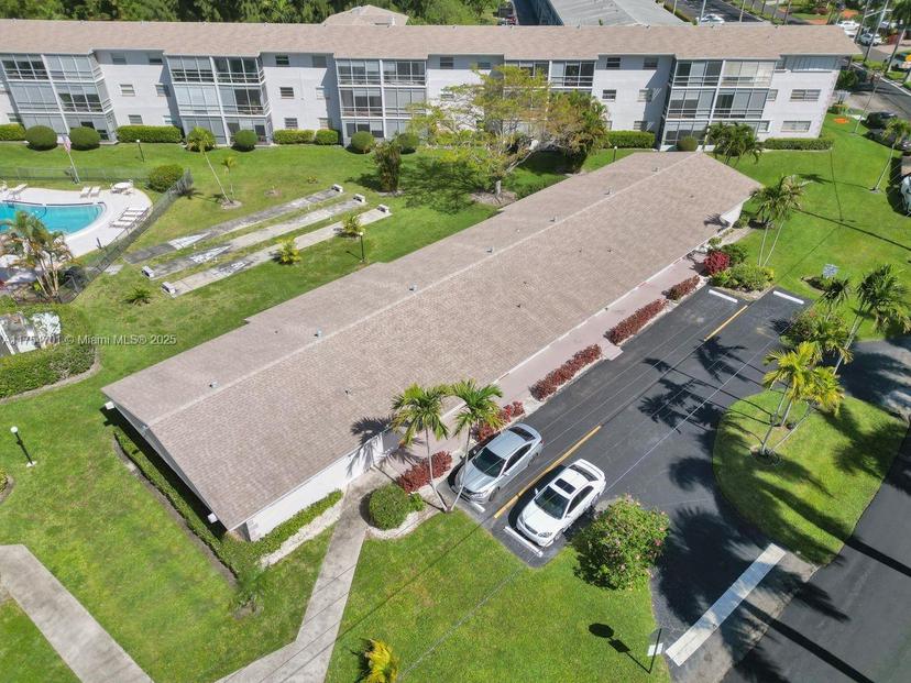 Picture of 700 Layne Blvd # 123, Hallandale Beach FL 33009