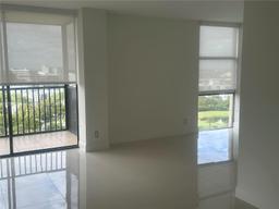 Picture of 20335 W Country Club Dr # 1701, Aventura, FL 33180