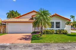 Picture of 19045 NW 85Th Ct, Hialeah, FL 33015