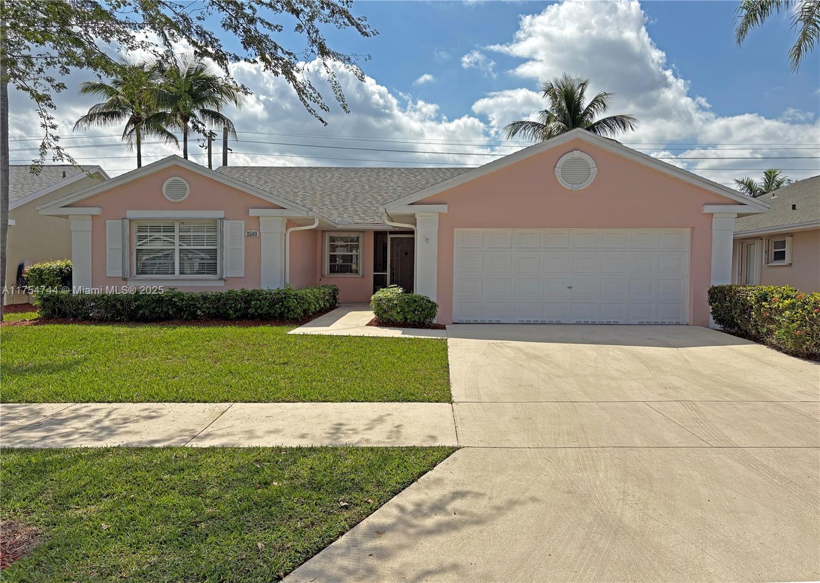Picture of 2580 SE 7Th Pl, Homestead, FL 33033