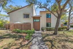 Picture of 11533 SW 109Th Rd # 21F, Miami, FL 33176