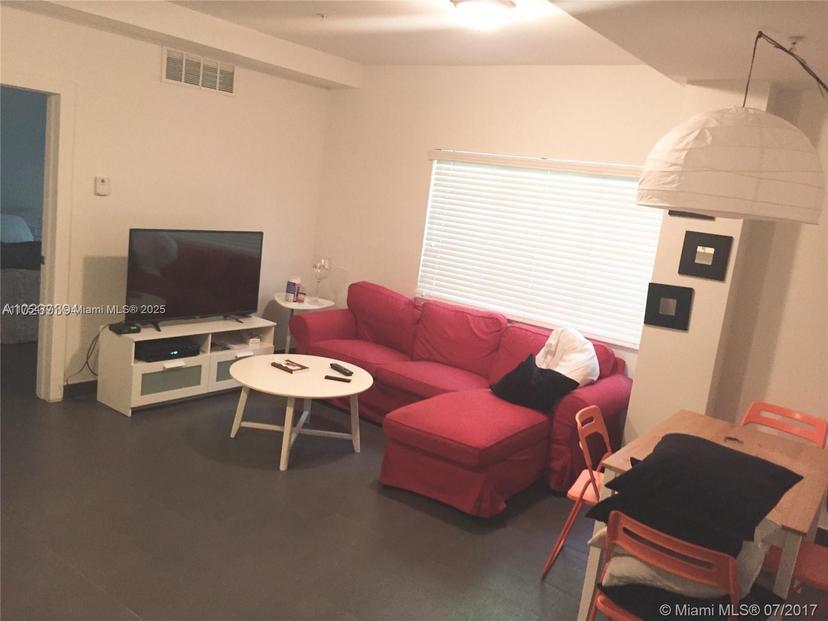 Picture of 1600 Euclid Ave # 105, Miami Beach FL 33139