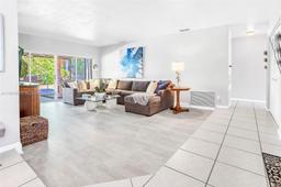 Picture of 8865 SW 183Rd Ter, Palmetto Bay, FL 33157