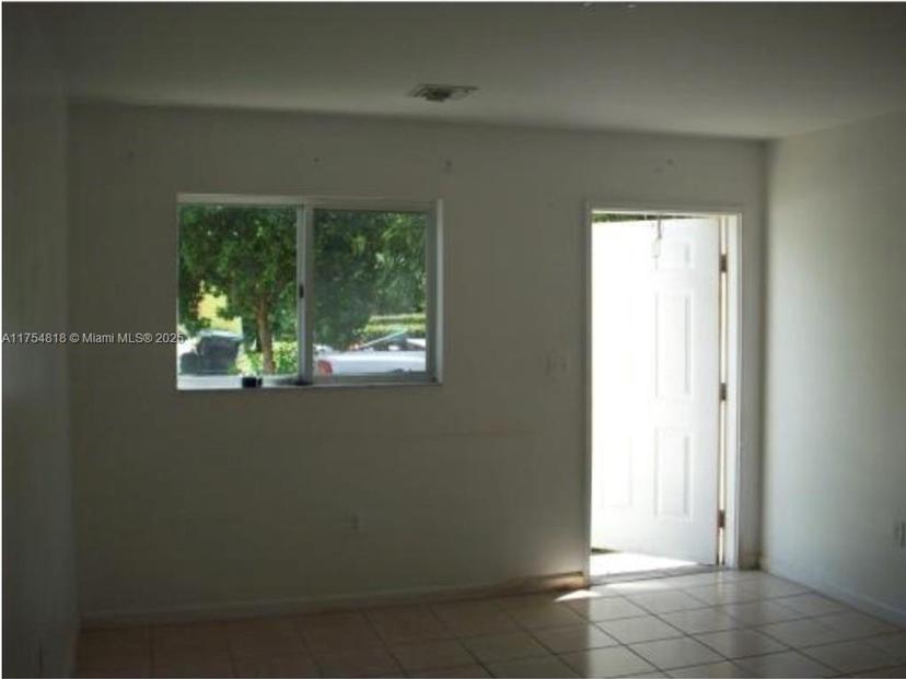 Picture of 13920 NE 2Nd Ave, Miami FL 33161