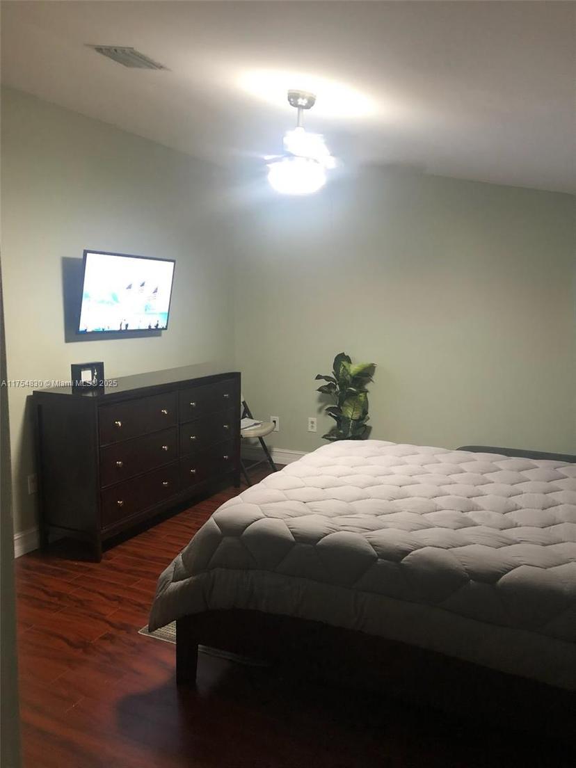 Picture of 600 NW 210Th St # 28, Miami Gardens FL 33169
