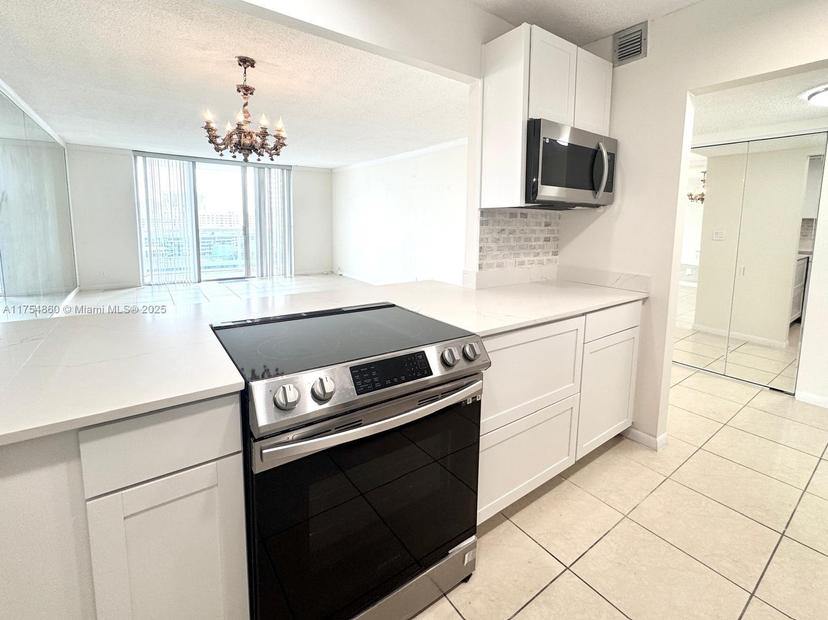 Picture of 3800 S Ocean Dr # 1707, Hollywood FL 33019