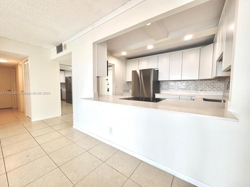 Picture of 3800 S Ocean Dr # 1707, Hollywood FL 33019