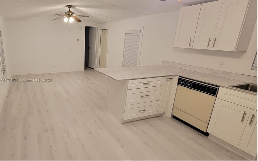 Picture of 35303 SW 180 Ave Lot # 309, Homestead FL 33034